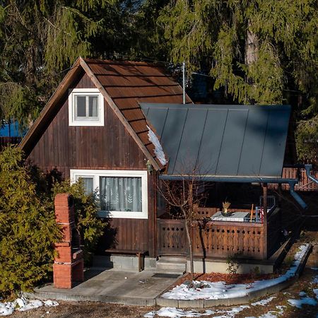 Cabana Adrienne Izvoru Muresului Exterior photo