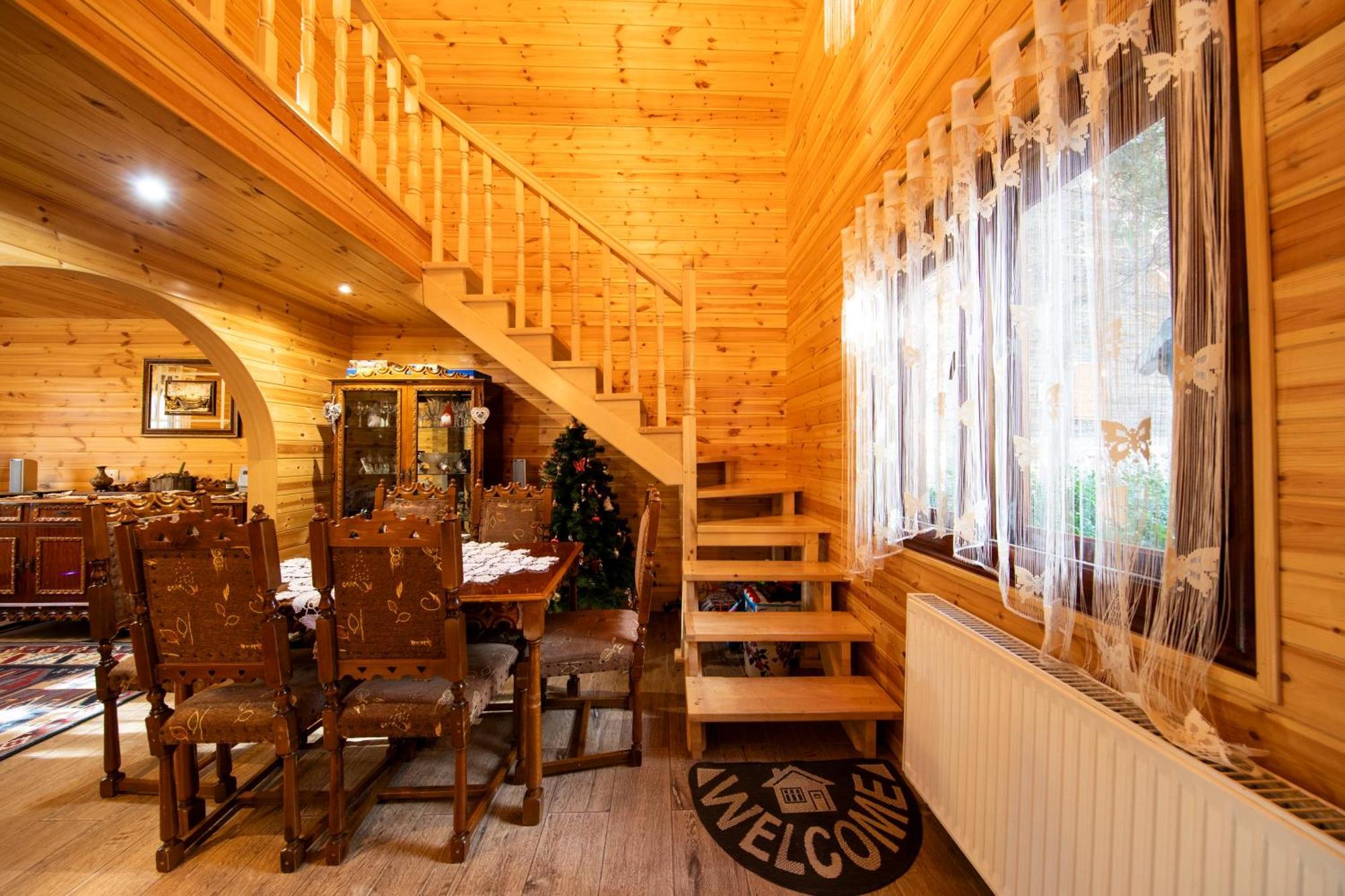 Cabana Adrienne Izvoru Muresului Exterior photo